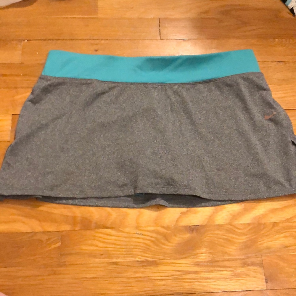Nike tennis skirt